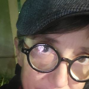 Meet your Posher, Zette